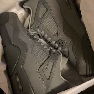 Jordan Gray Sneakers with Breathable Mesh and Sturdy Sole